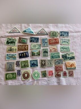 Lot #33 Vintage Worldwide Stamp Collection 40 Pcs Australia San Marino